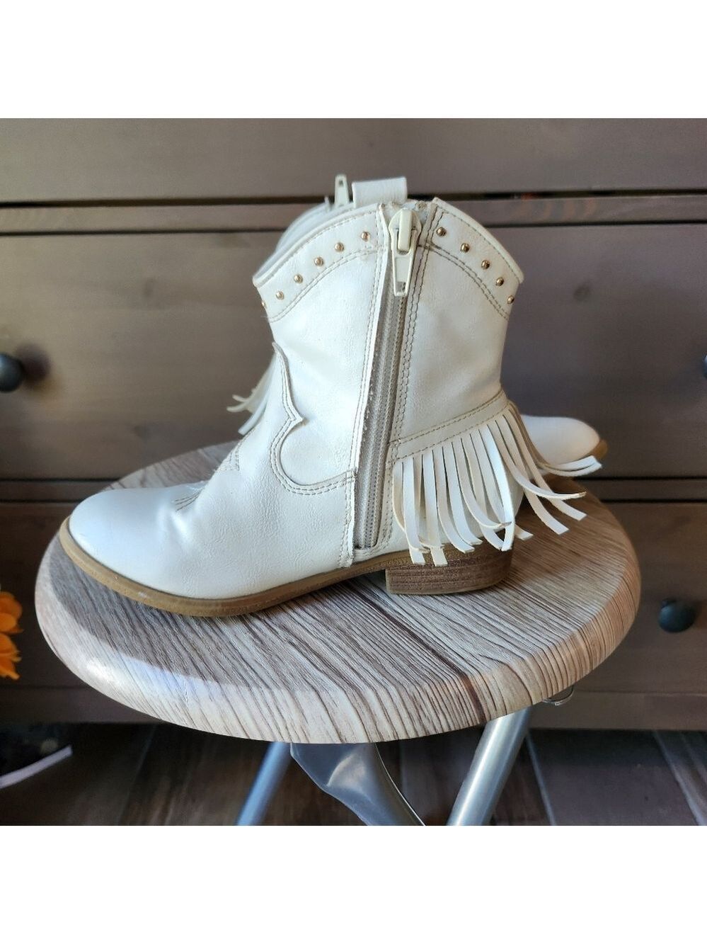 White Dream Pairs Cowgirl  Fringe  Ankle Western  Boots . Little Girls 11